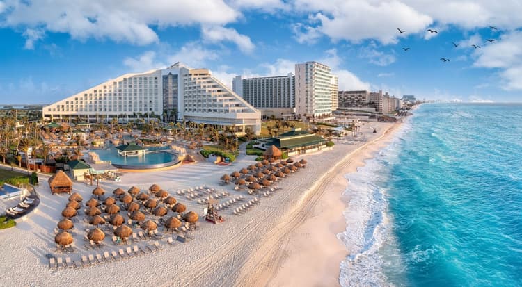 Zona Cancún con hoteles