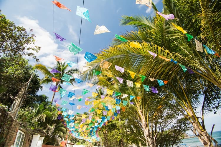 Motivos festivos calle Sayulita