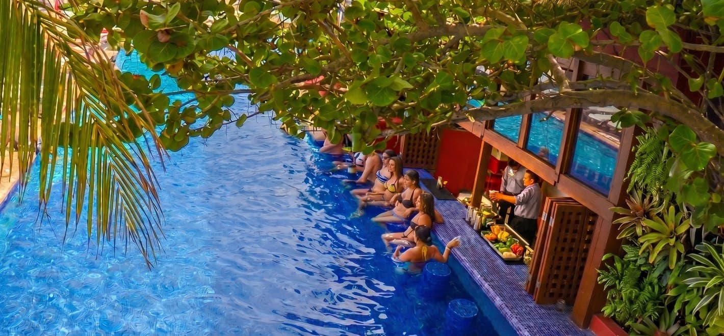 Foto de Hacienda Sarape Wet Bar